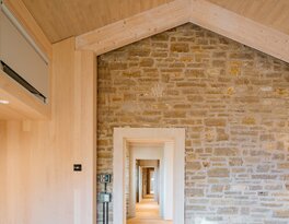 Renovation and extension of a farmhouse in Bergamo | © SMV Costruzioni srl