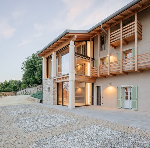 Renovation and extension of a farmhouse in Bergamo | © SMV Costruzioni srl