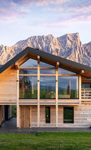 Wooden chalet in the province of Bolzano | © Meraner & Hauser