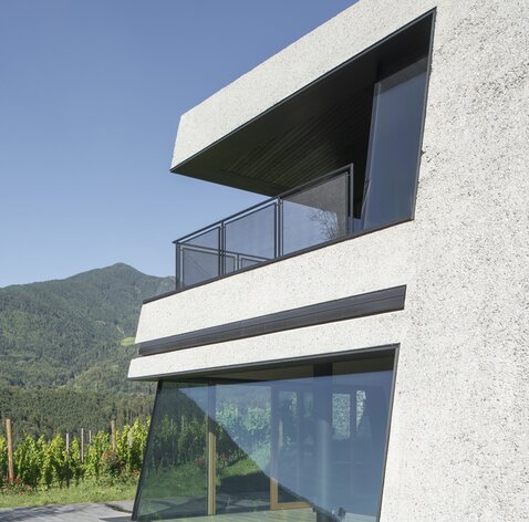 Casa in legno e cemento a vista in provincia di Bolzano