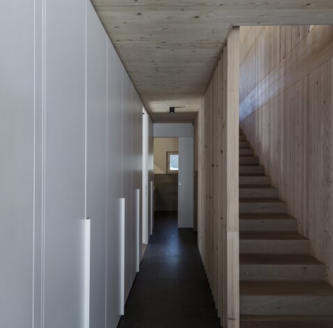 Casa in legno non trattato in provincia di Trento | © Mariano Dallago