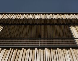 Casa in legno non trattato in provincia di Trento | © Mariano Dallago