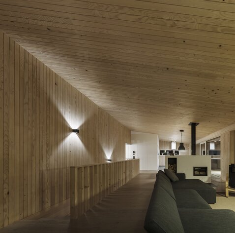 Casa in legno non trattato in provincia di Trento | © Mariano Dallago