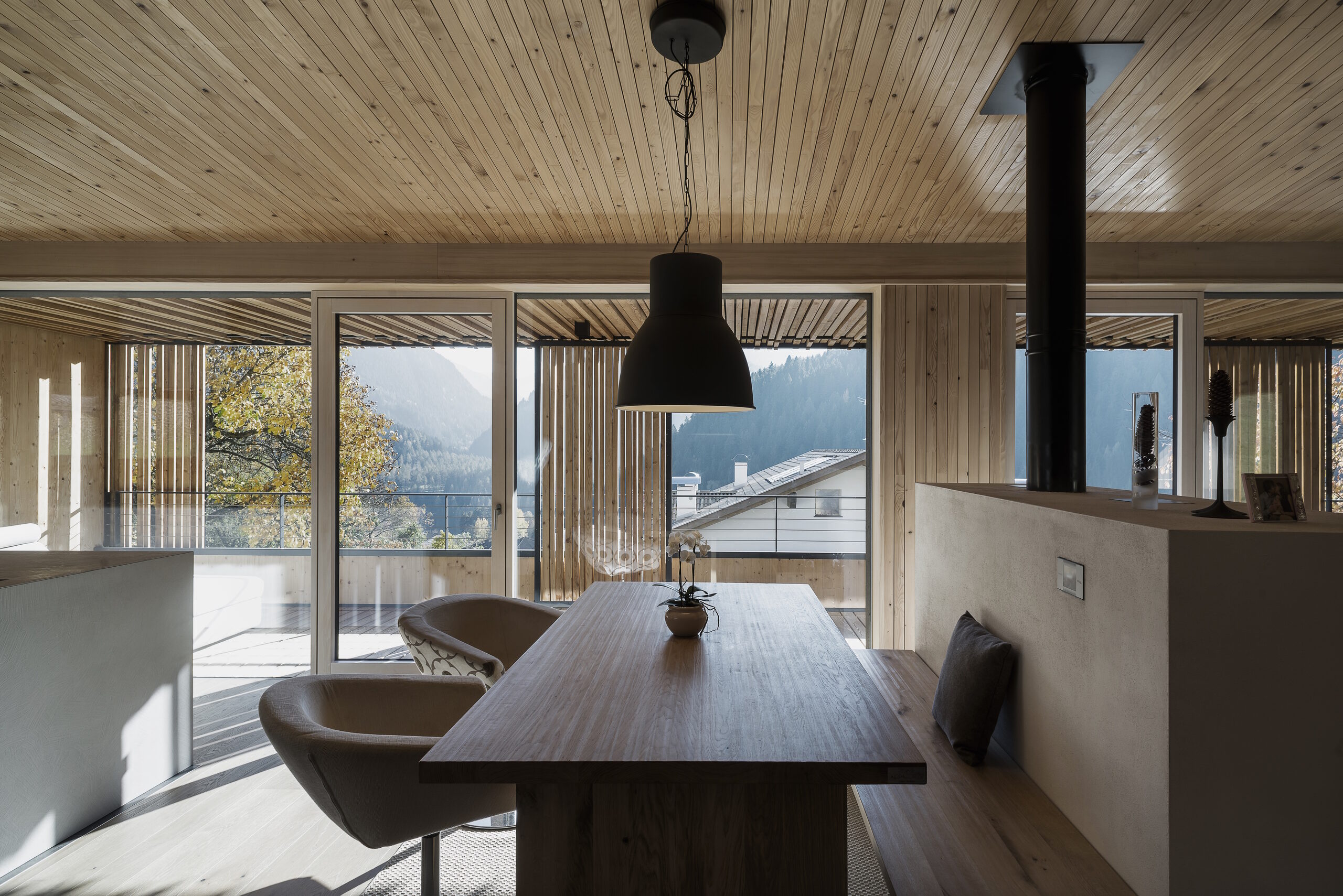 House made of untreated wood in the province of Trento • LignoAlp