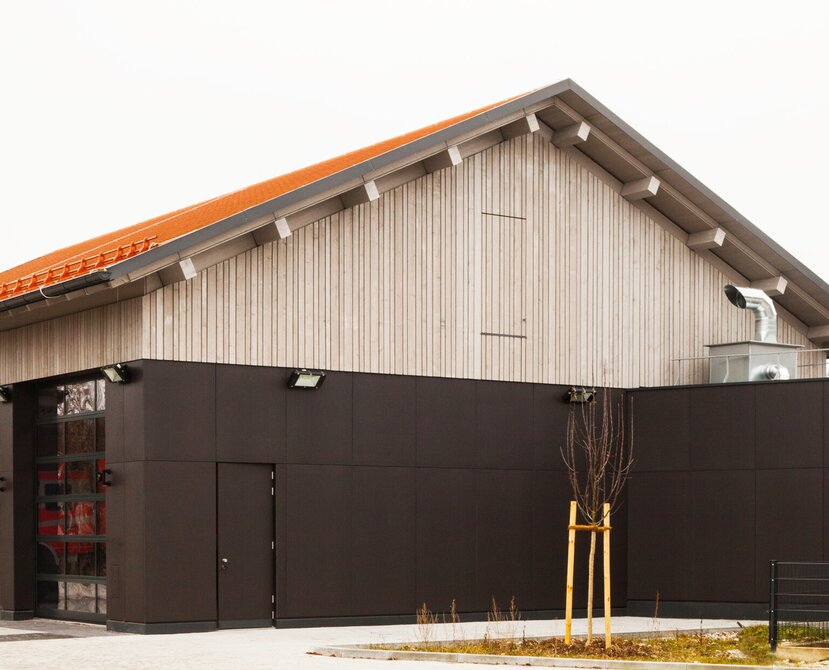 Caserma dei vigili del fuoco in legno a Monaco | © Regina Sedlmayer