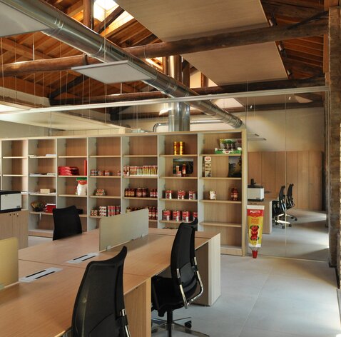 Tetto in legno per uffici in provincia di Parma | © Arch. Paolo Bedogni