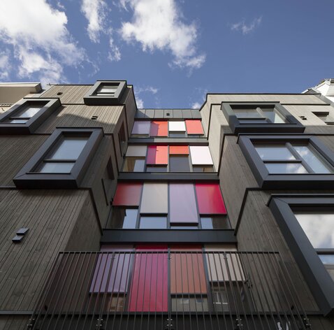 Fünfstöckiges Wohngebäude aus Holz in Berlin