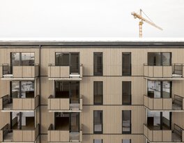 Timber hybrid residential building in Munich | © Florian Holzherr
