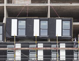 Holz-Hybrid-Bauweise für Wohnheim in München | © Regina Sedlmayer