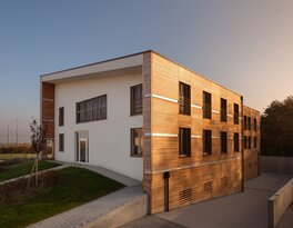 Datencenter in Holzbauweise in Bologna | © Davide Cornacchini