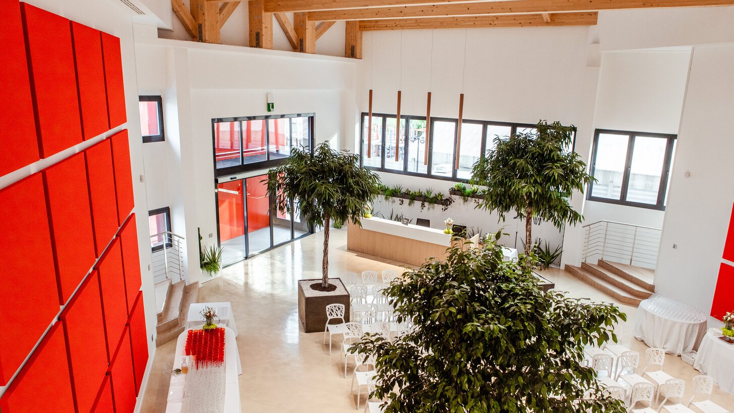 Recuperation of an industrial hall with wood | © Gruppo Triveneta