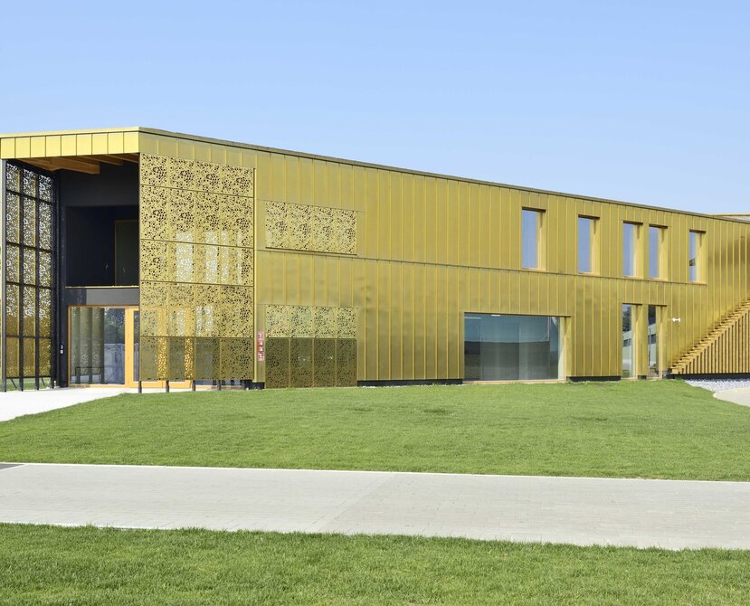 Centro di Calcio in legno a Bergamo | © Michele Nastasi