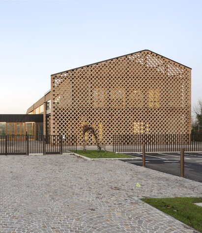 Centro polifunzionale in legno in Provincia di Bergamo | © Michele Nastasi