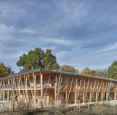 Kindergarten aus Holz in Bayern | © Kurt Hörbst