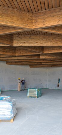 Copertura sala polifunzionale in legno a Milano | © Matteo Piazza