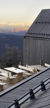 Rifugio in legno in Provincia di Bolzano | © Oskar Da Riz
