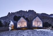 Berghütte aus Holz in der Provinz Bozen | © Oskar Da Riz