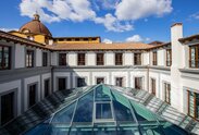 LignoAlp si è occupata della progettazione tecnica e del montaggio del tetto in legno per la prima apertura italiana di 25hours hotels | © Dario Garofalo