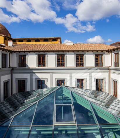 LignoAlp lieferte das Holzdach für das neue "25hours hotel San Paolino" in Florenz, das erste Hotel der Kette in Italien. | © Dario Garofalo