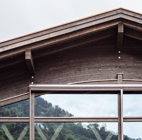 Austausch Dachstruktur Produktionsbetrieb in Südtirol | © Benjamin Pfitscher