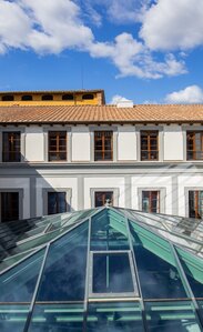 LignoAlp lieferte das Holzdach für das neue "25hours hotel San Paolino" in Florenz, das erste Hotel der Kette in Italien. | © Dario Garofalo