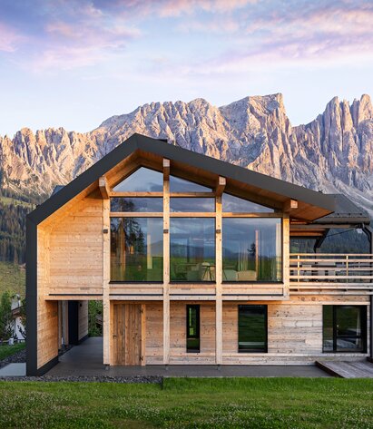 Wooden chalet in the province of Bolzano | © Meraner & Hauser