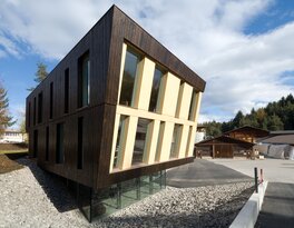Office building in cross laminated timber in South Tyrol