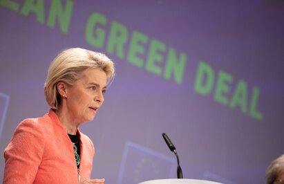 © @ XAVIER LEJEUNE WWW.XAVIER-LEJEUNE.COM